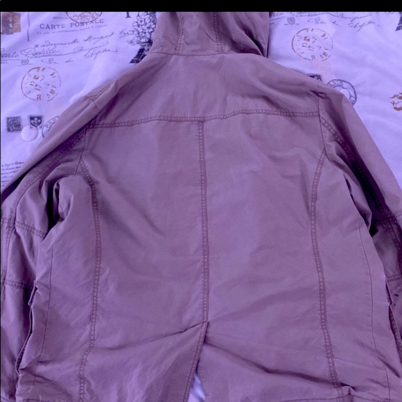 Express jacket. - Picture 3 of 3